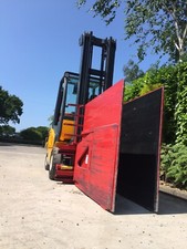 HIRE - FORKLIFT APPLIANCE CLAMP BALE GRAB BALE CLAMP BALE SQUEEZE FOR FORK TRUCK