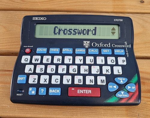 Seiko er3700 oxford crossword - seiko,