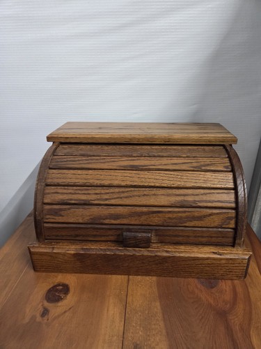Vintage bread box country - bread,