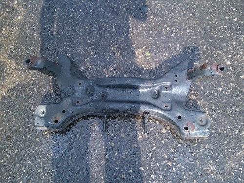 Volkswagen polo subframe - volkswagen, se