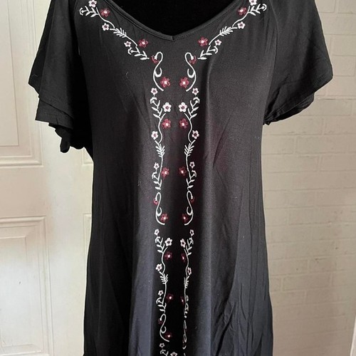 Black embroidered floral - black,