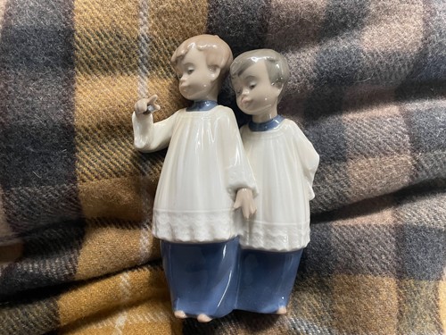 Lladro nao choir boys - nao,