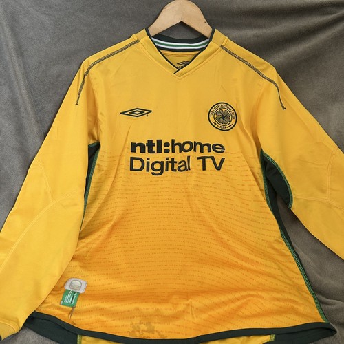 Celtic 2002 2003 away football - away,