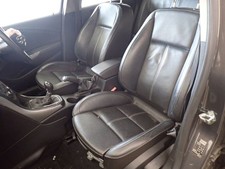 VAUXHALL ASTRA SEAT J MK6 2012-2015 FRONT LEFT SEAT MANUAL LEATHER 13581449