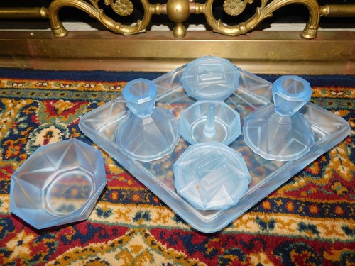 Art deco glass - deco, dressing