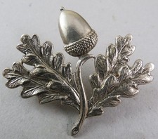 Military W/M Badge South