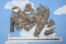 DRAGON BBI DID 1:6 SCALE WW2 German Parka Trousers & Mittens - Friedrich L20001