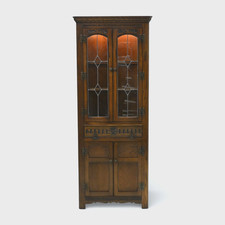 Old Charm Corner Display