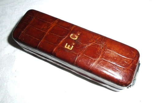 Vintage croc print - croc,