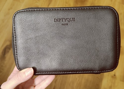 Qatar airways diptyque amenity - qatar,