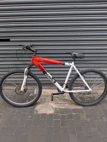 Diamondback mountain bike - diamondback, m-05