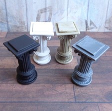 Dolls house miniature x2 - dolls,