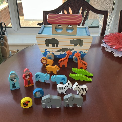 Wooden noah ark - ark, with