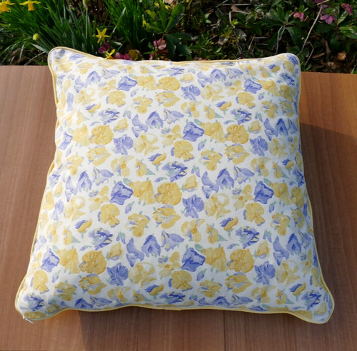 Vintage laura ashley confetti - laura,