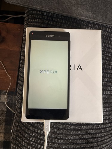 Sony xperia 16gb graphite - xperia, e5