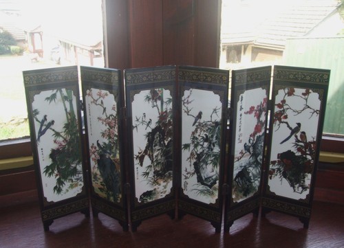 Folding lacquered table - folding,
