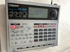 Boss DR880