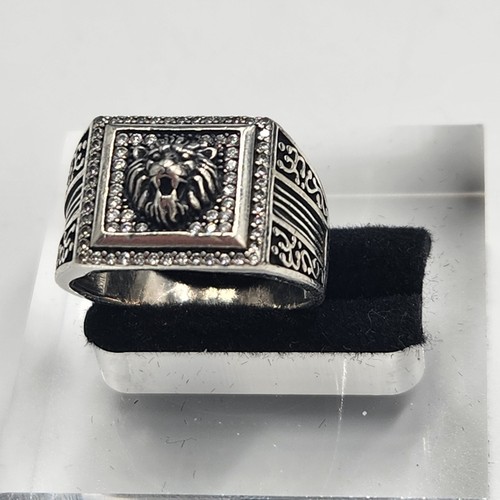 925 sterling silver lion - 925,