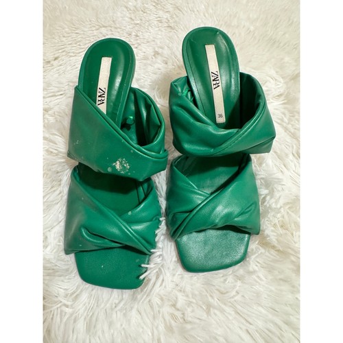 Zara green padded twisted - padded,