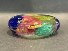 GOZO IMPRESSIVE GLASS PAPERWEIGHT HEAVY LARGE FLAT SIGNED GOLD NAVY PINK GREEN
