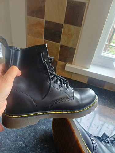 Martens 1460 made in - martens,