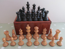 VINTAGE / ANTIQUE WOODEN CHESS