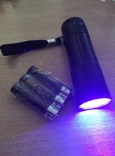 UV ULTRA VIOLET Torch Light Lamp Flashlight - FREE BATTERIES