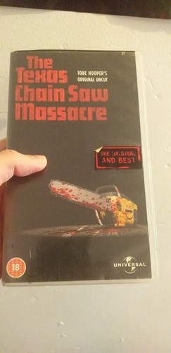 The texas chainsaw massacre - chainsaw,