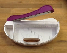 Guillotine for papercraft