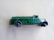 Vintage Dinky 25d green petrol tanker for Restoration