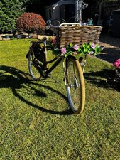 Dutch Step Into Large Cycle -