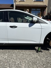 2011 Does Focus 5 Door Hatch