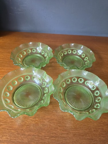 Set vintage green - of, glass