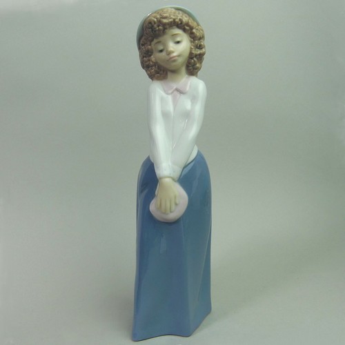 Lovely lladro nao - lovely,