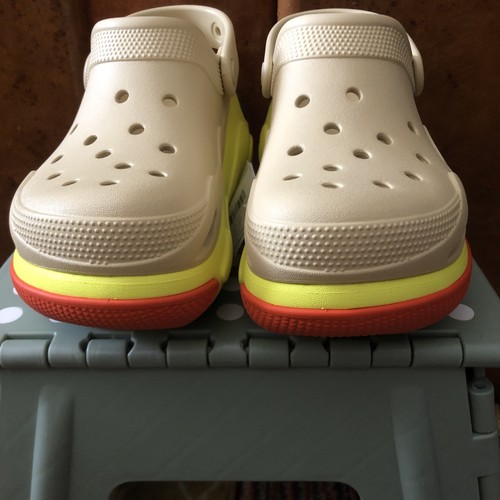 Crocs bubble crush stomp croc - crocs,