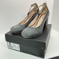 Womens Clarks Shoes Size 7 EU