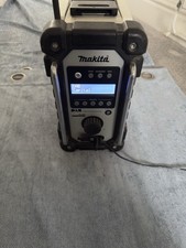 Makita DMR109 DAB/FM Job Site
