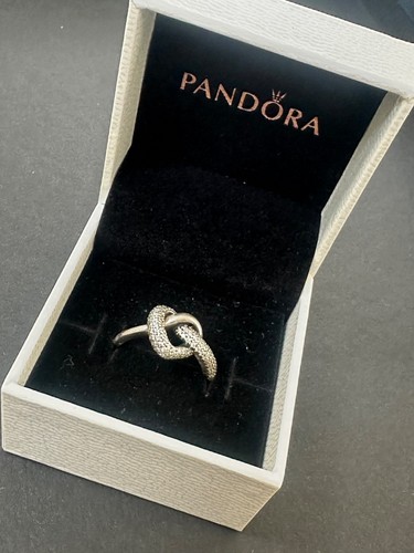 Pandora knotted heart pavé - knotted,