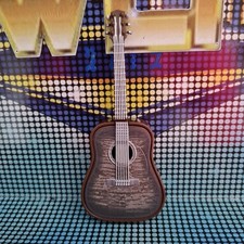 Breakable Guitar Accessory for