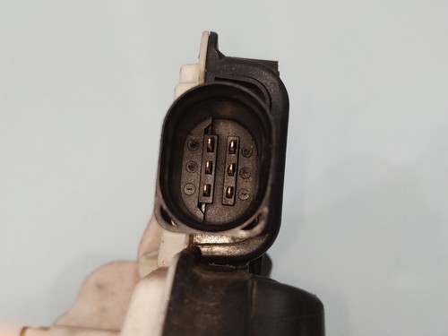 5n1837016c front lock door - front,
