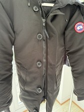 The black Canada Goose Chateau Parka