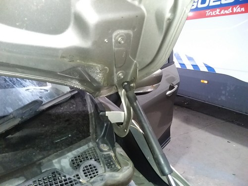 Bonnet hinge renault captur - bonnet,