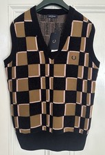 BNWT FRED PERRY GLITCH