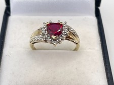 9ct Gold Hallmarked Diamond &