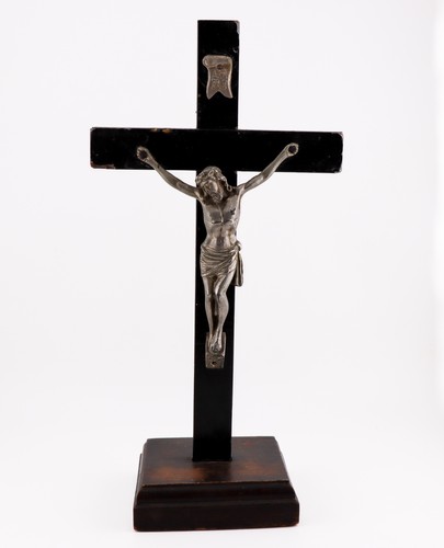 German devotional crucifix - german,