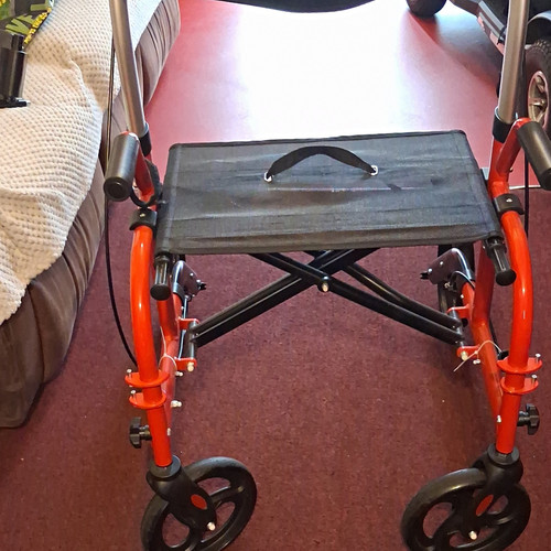 Walker wheelchair hardly - ,