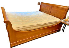 Solid Oak Sleigh Bed in excellent condition with mattress