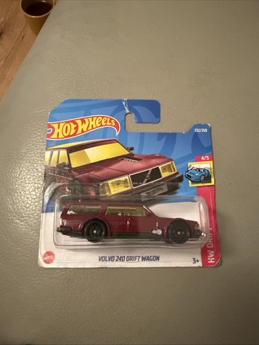 Hot wheels volvo - hot,