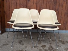 Charles Eames Fibreglass Chair