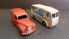 2 X Dinky Toys #470 Austin A40